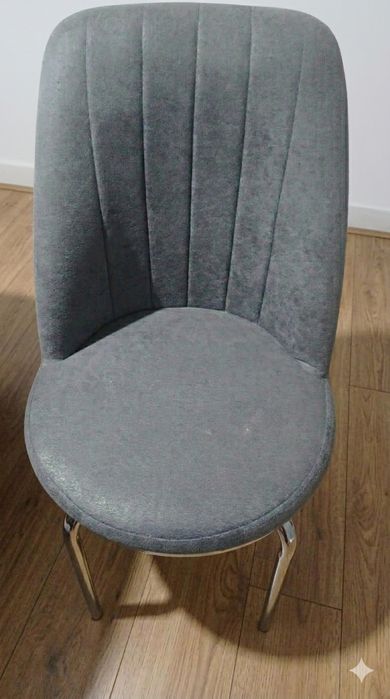 Отдам кухонный стол