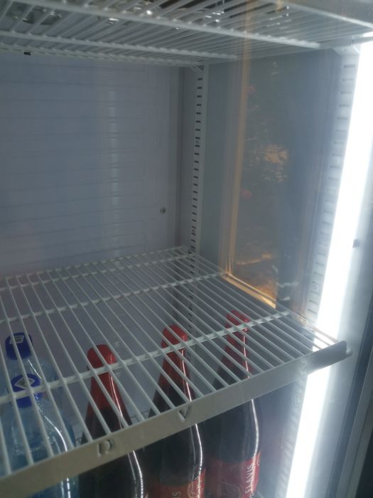 Холодильник для магазин