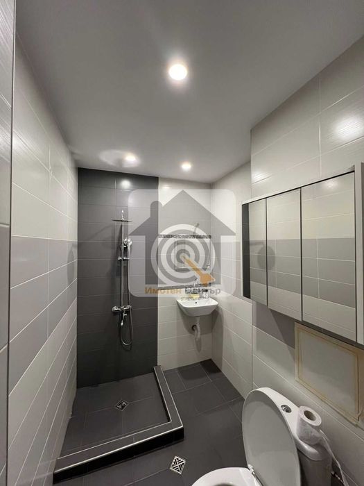 Продава се Двустаен апартамент в София, Студентски град - 65 кв.м за 1687 €/кв.м - Снимка #12