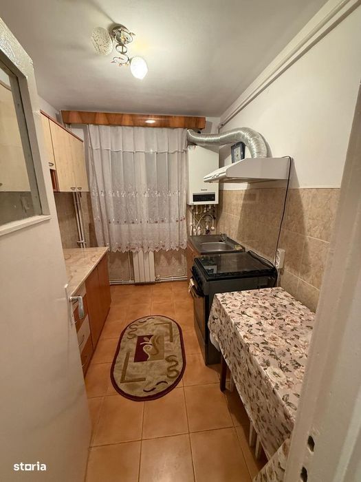 Apartament cu 2 camere decomandate, Al. cel Bun