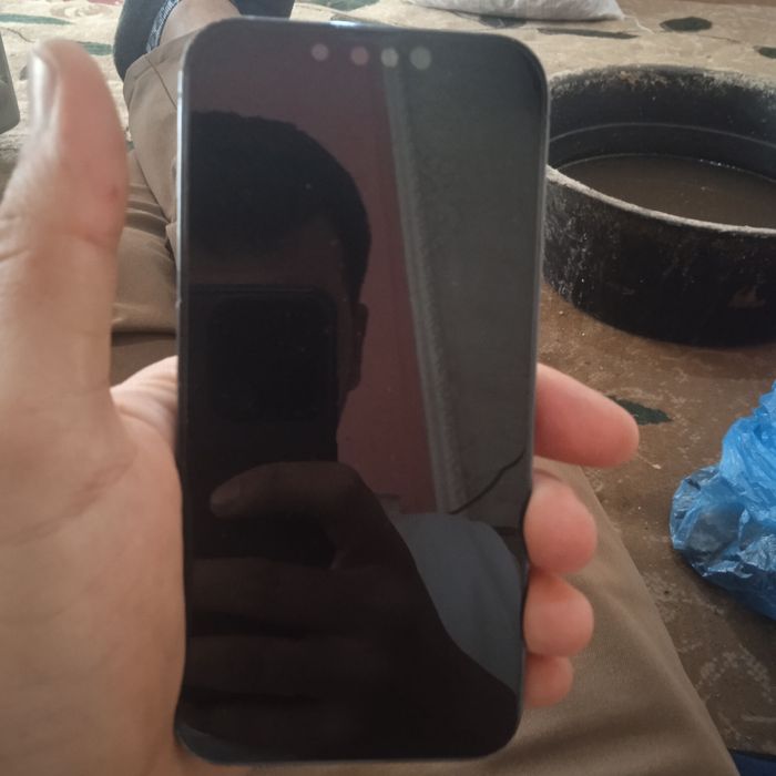 Iphone 13 pro sotiladi