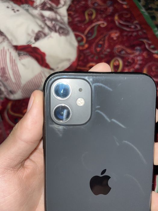 Айфон 11 срочноо