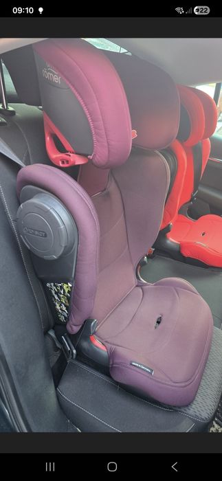 Scaun auto Britax Romer Kidfix 3 IMPECABIL 3-12 ani 15-36kg cu protect