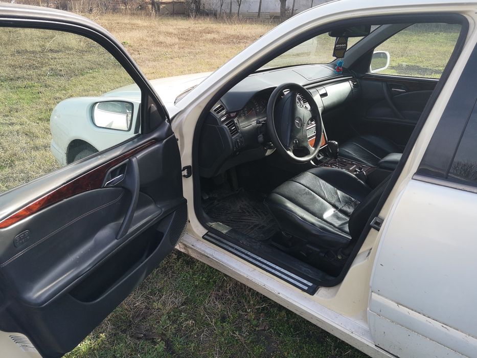 E class w210 facelift цяла за части