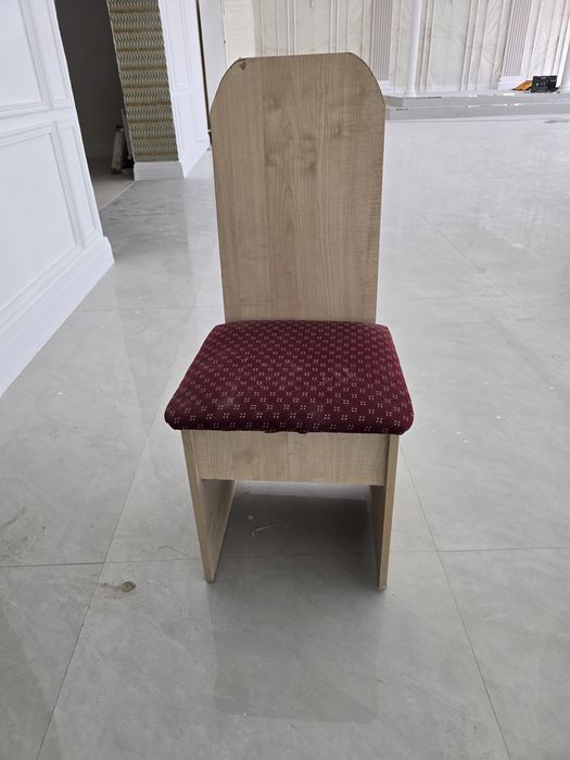 Стулья для дома и столовых