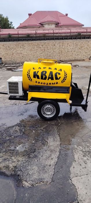 Продаётся квас бочка 450 л заводская сделано с нержавейки.