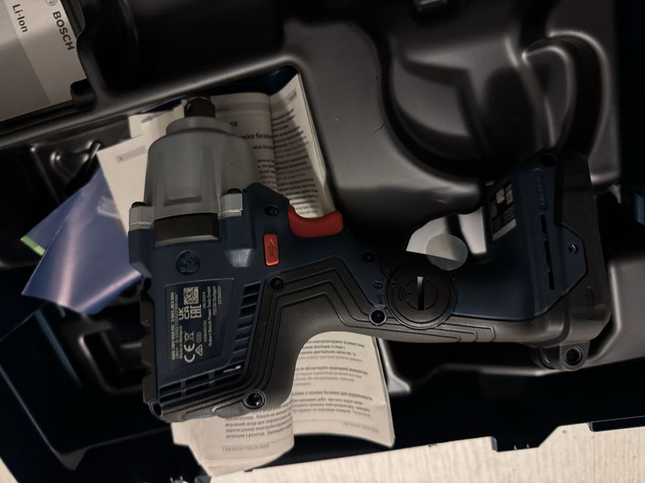 Bormasina impact Bosch 18V
