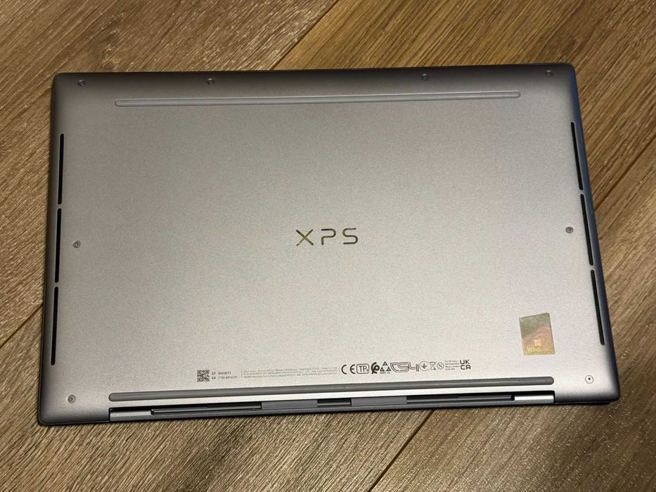 Dell XPS 9315 Intel i7-1250U/16RAM/512SSD/Iris XE Graphics/Full HD+