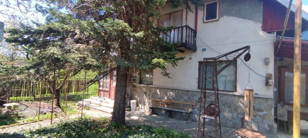 Casa de vanzare in Urlati ,jud.Prahova