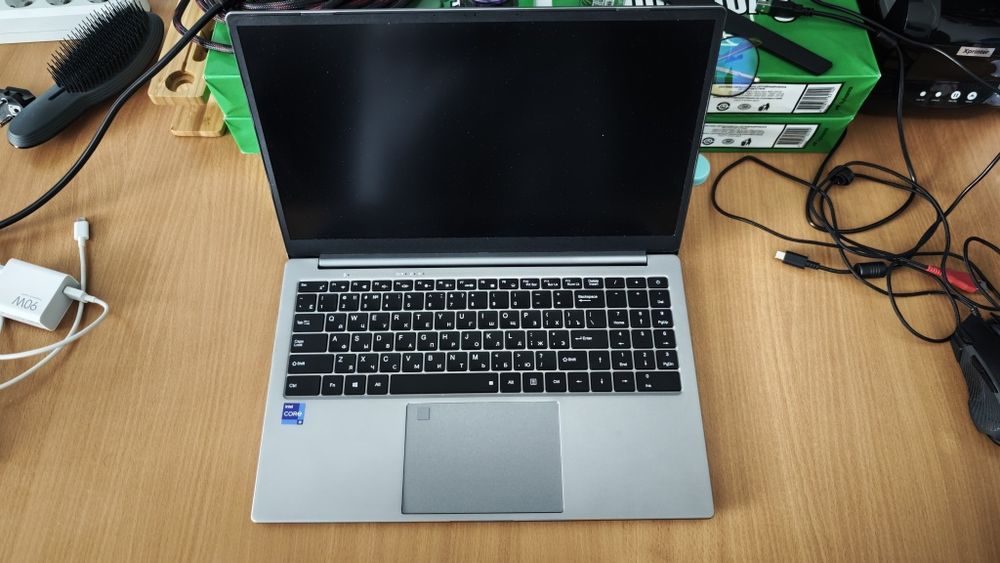 Продам ноутбук core i9, ssd 2 TB, 64 Gb RAM