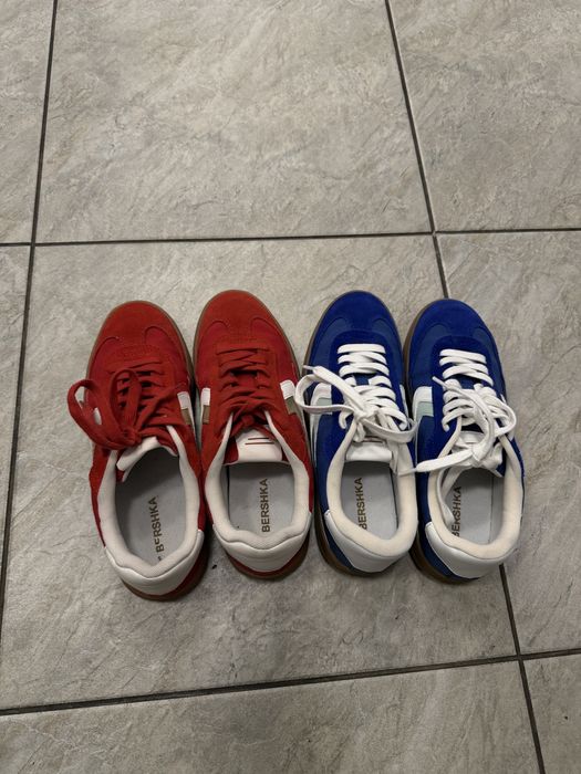 Кроссовки женские