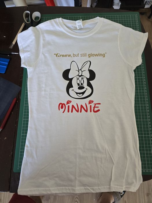 Tricouri personalizate