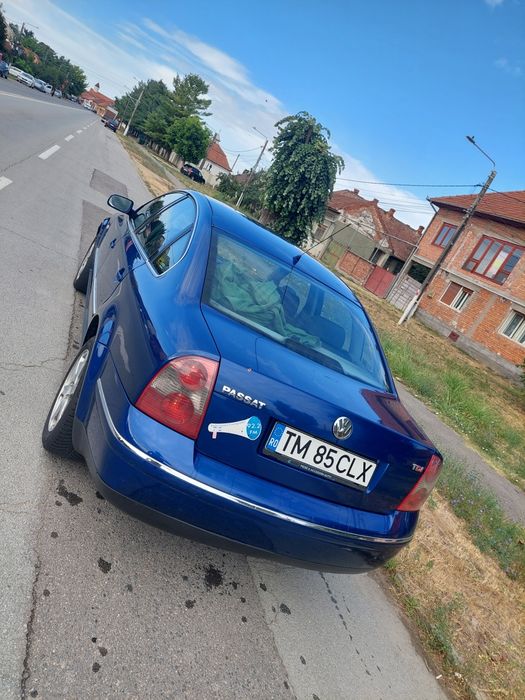 Vând Passat 1.9 131 caii