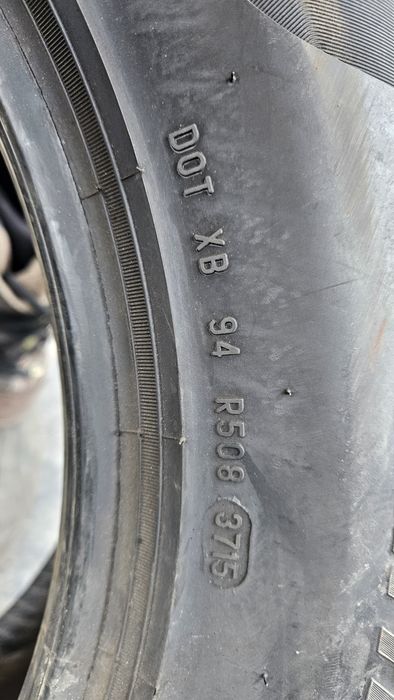 Нова гума 215 60 16 пирели