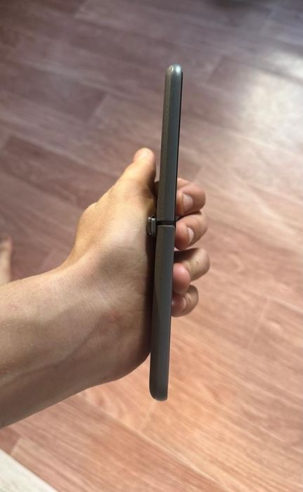 Motorolla Razer 50