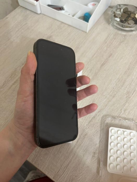 Продам айфон 14 про