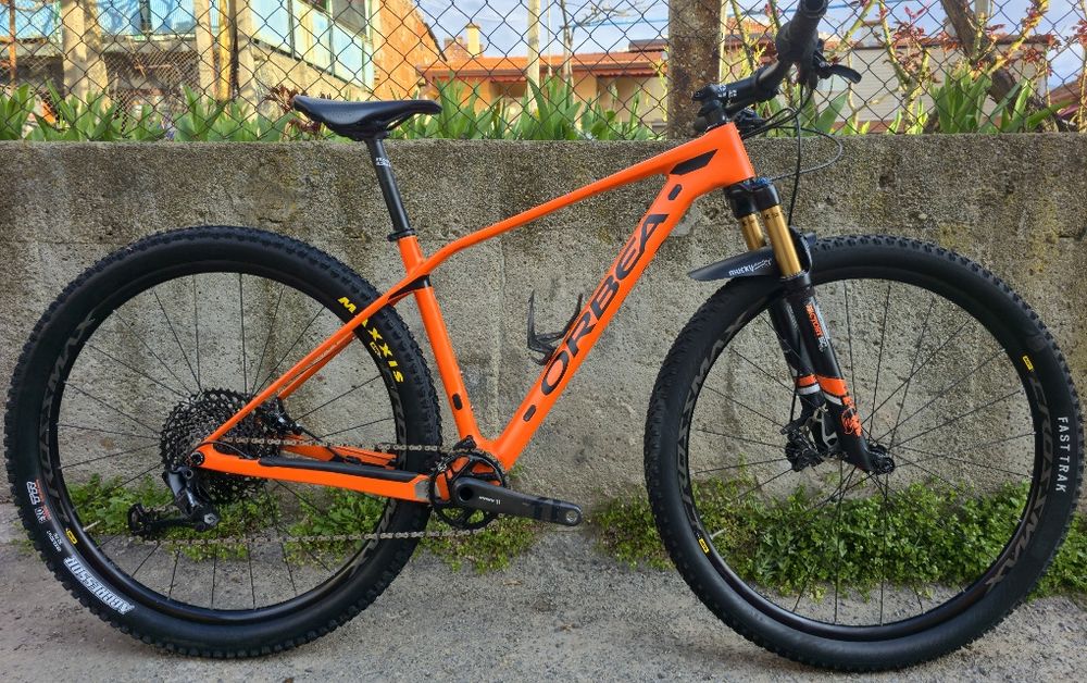 Карбонов 29цола М размер ORBEA Alma M10 Fox 32 Factory 1x12 GX XT Shim