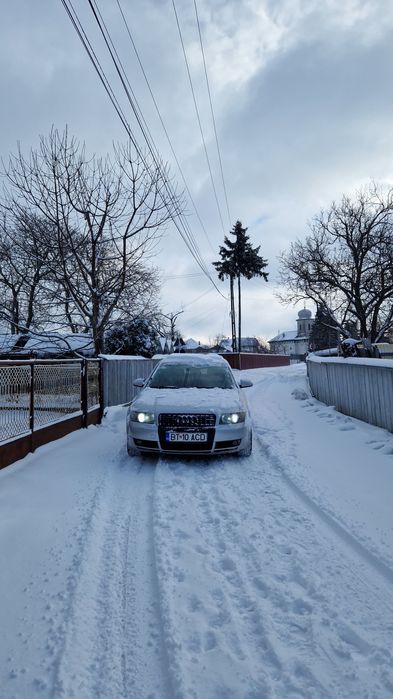 Vând Audi A4 b6 1.9tdi