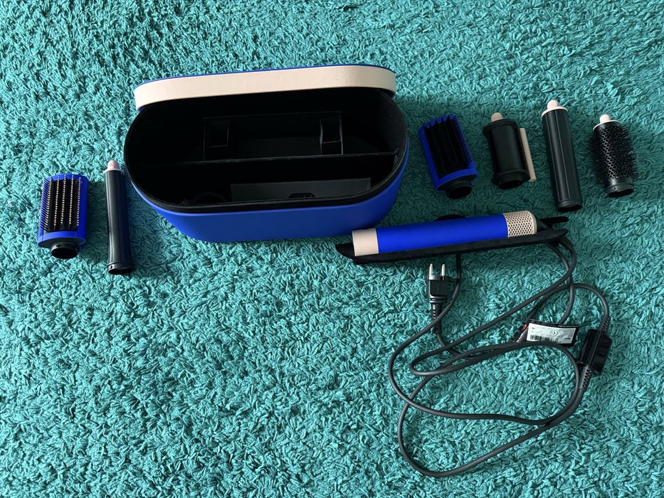 Dyson Airwrap сешоар-маша