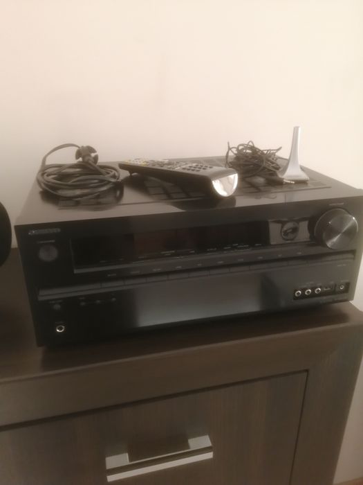 Ресивър ONKYO TX NR 509