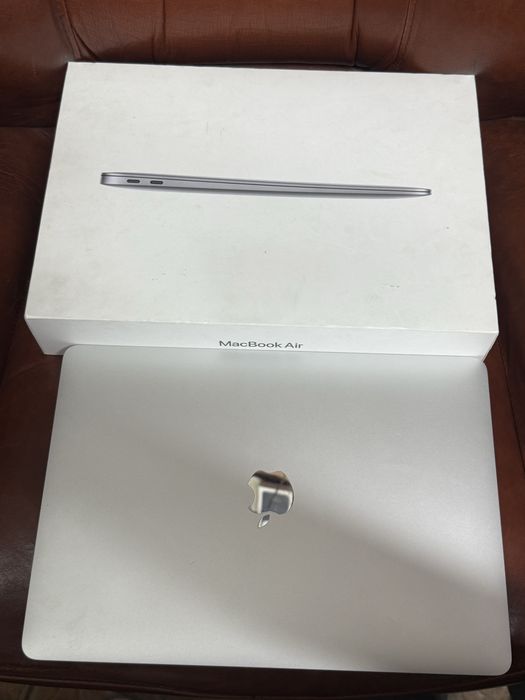 MacBook Air M1 256 gb