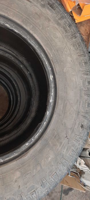 Продам автошины б.у делика паджеро