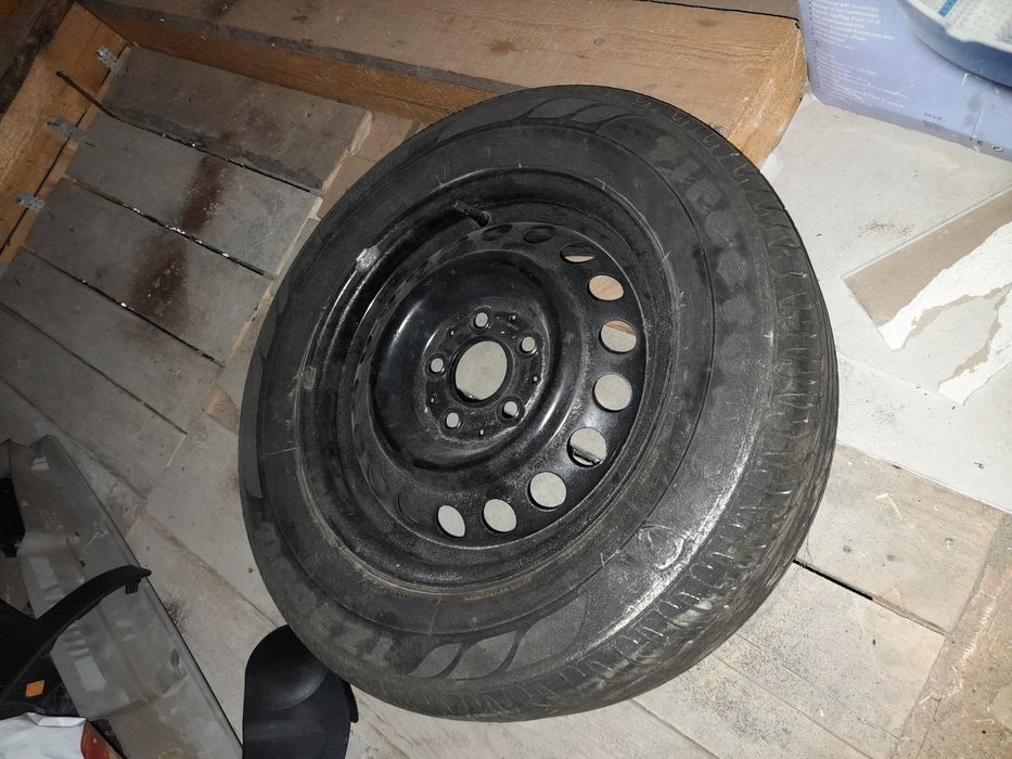 Roată de rezerva și capace Mercedes C220