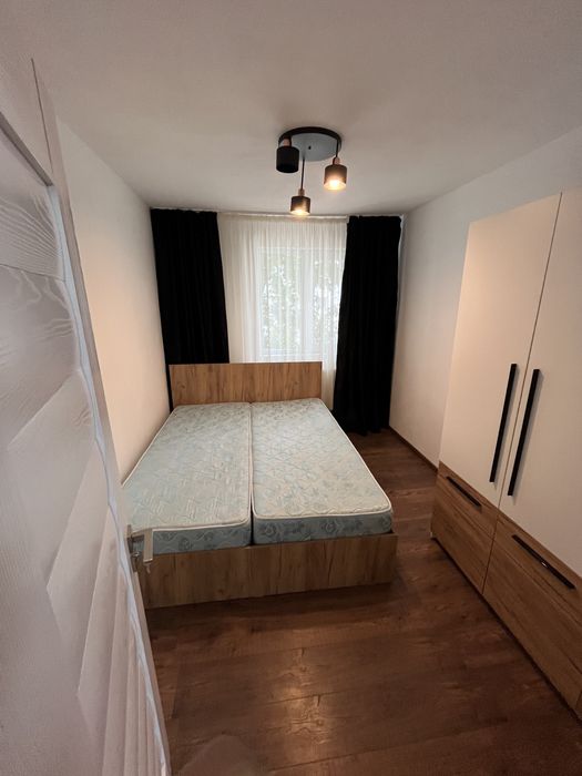 Inchiriez  apartament micro6