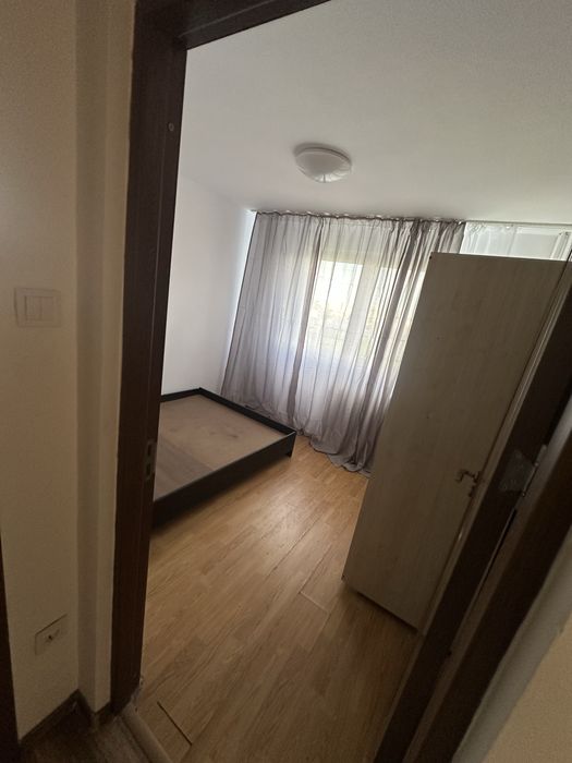 Inchiriez apartament 2 camere - Metrou Romancierilor