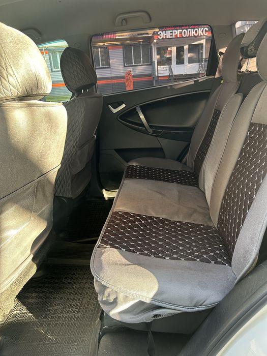 Продам Geele emgrand x7