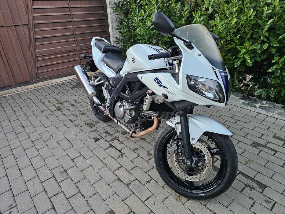SUZUKI SV650.2014