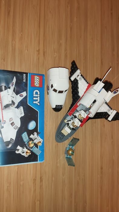 Lego 60078 naveta utilitara