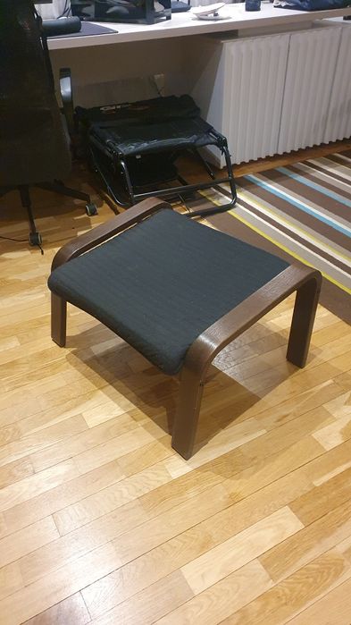 POÄNG
Taburet, maro/Knisa negru