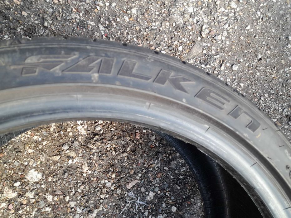Продава една гума 225 40 18 цола,Фалкен,лятна,ДОТ 2020