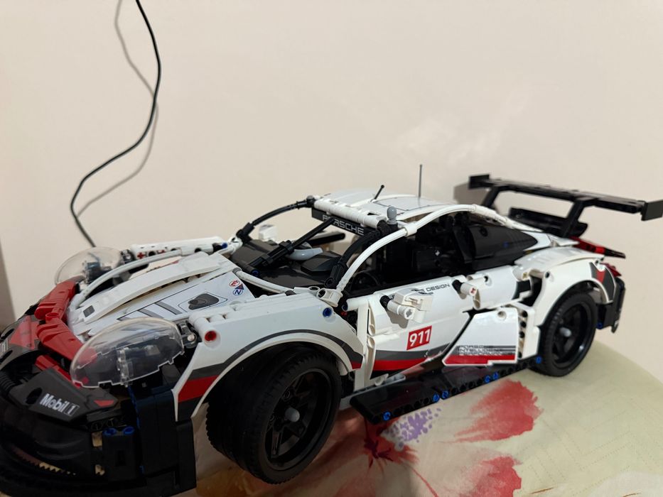 LEGO Technic Porsche 911 — коллекционная модель