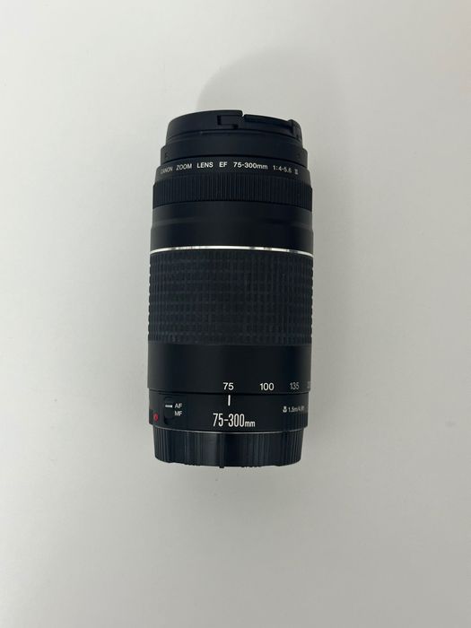 Vând Kit Complet Canon 750D – Ca Nou (Doar 7,150 cadre) + 2 Obiective