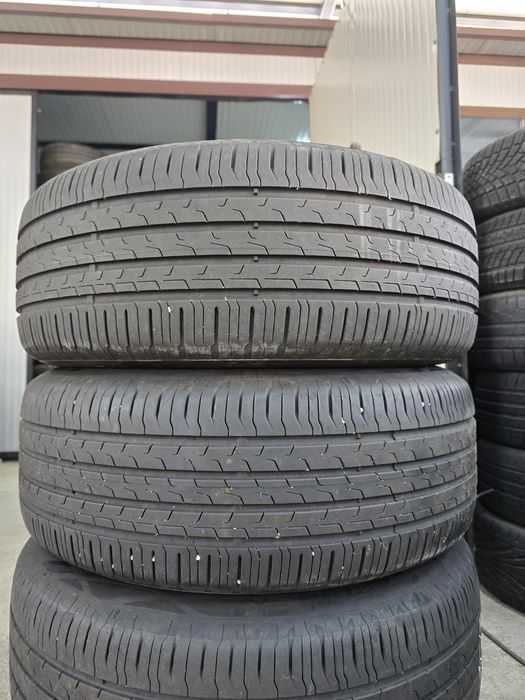 4 Броя 235/55/18 Continental 5,8mm 22dot