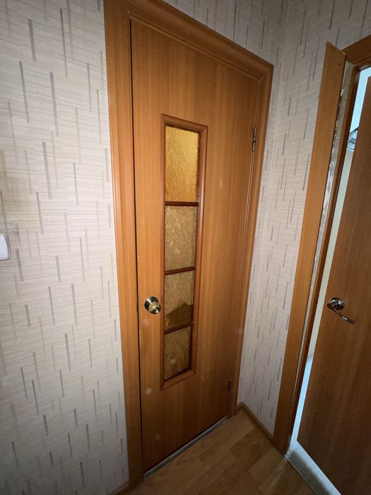 Продам межкомнатные двери