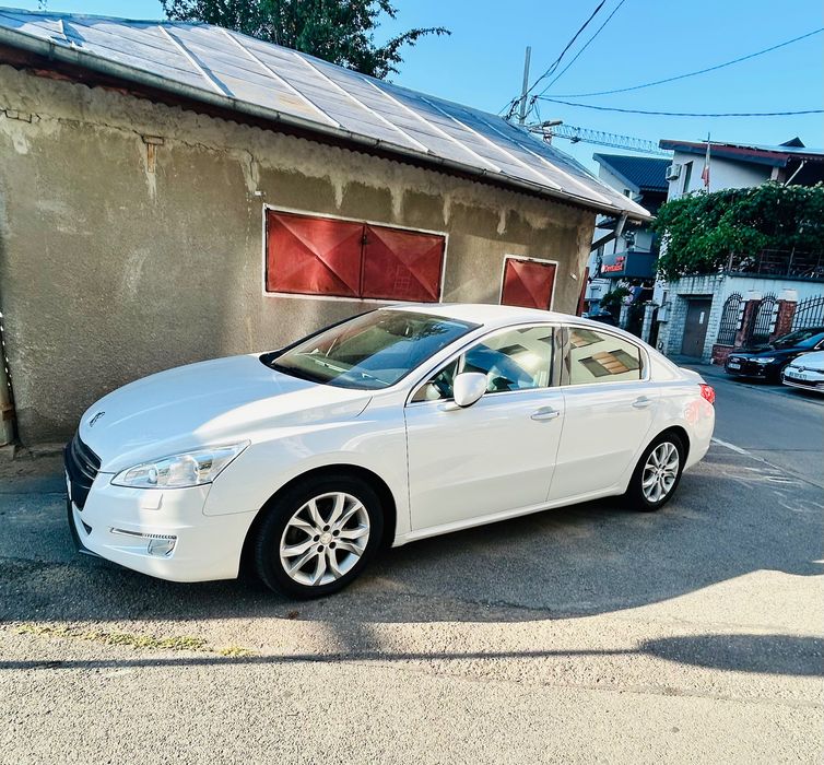 PEUGEOT 508 HYbrid4 2012 Premium 200CP