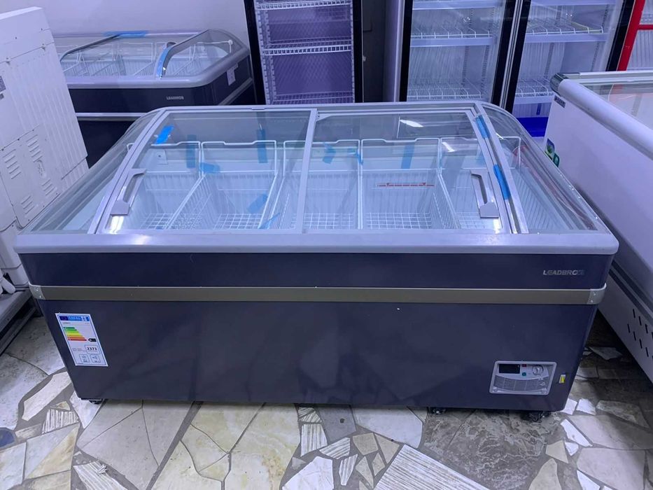 Морозильная витрина,Морозильник бонета
