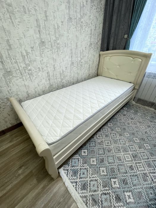 Кровать + матрас в подарок