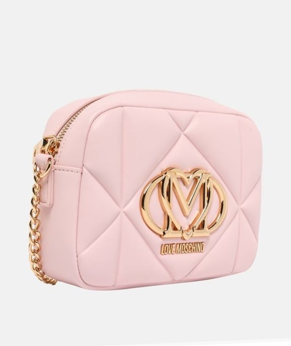 Moschino ест.кожа чисто нова чанта