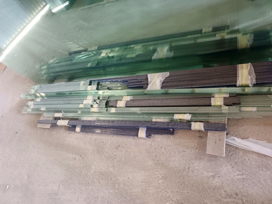 Oyna atxod palasa qalinligi 3.2mm uzunligi 260sm eni 3sm