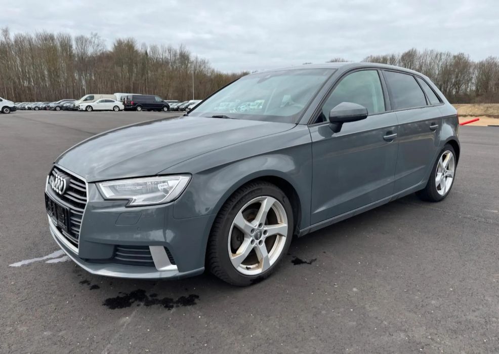 Audi A3 Sportback Audi A3 35 tfsi