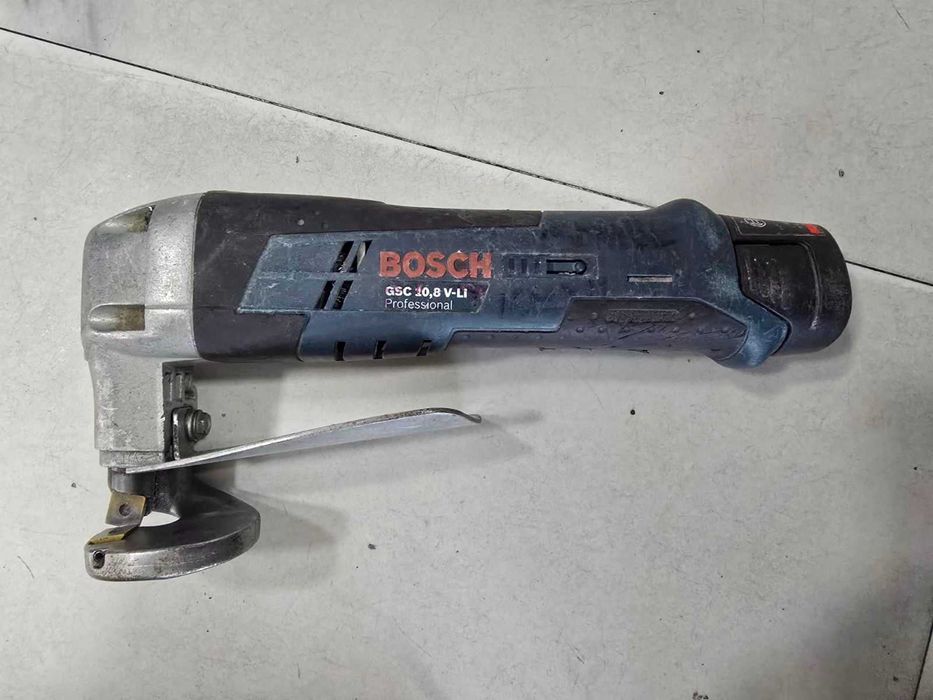 Акумулаторна ножица за ламарина BOSCH GSC 12V-13 / 2 броя