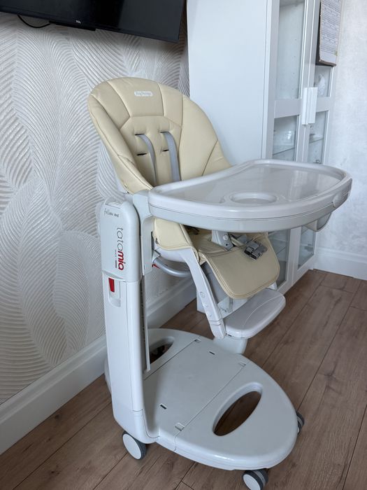 Стульчик для кормления peg perego
