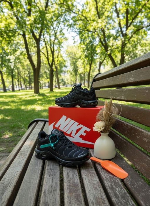 Adidasi Nike TN Triple Black - Negru