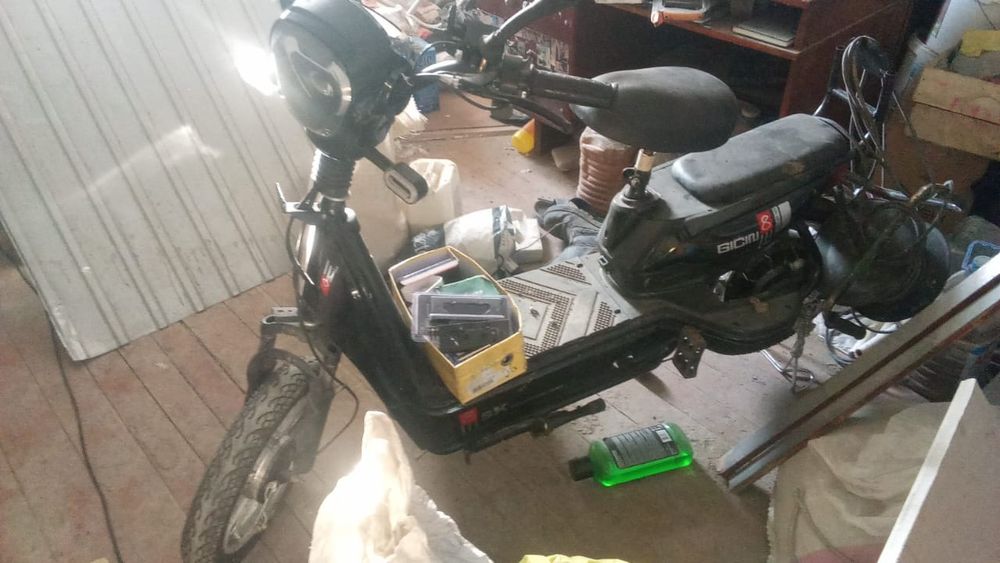 Sk8электроскутер