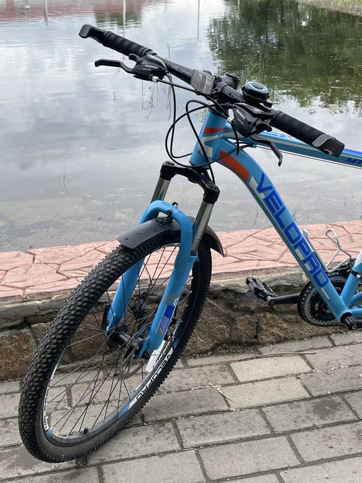 Продам скоростно велосипед Velopro