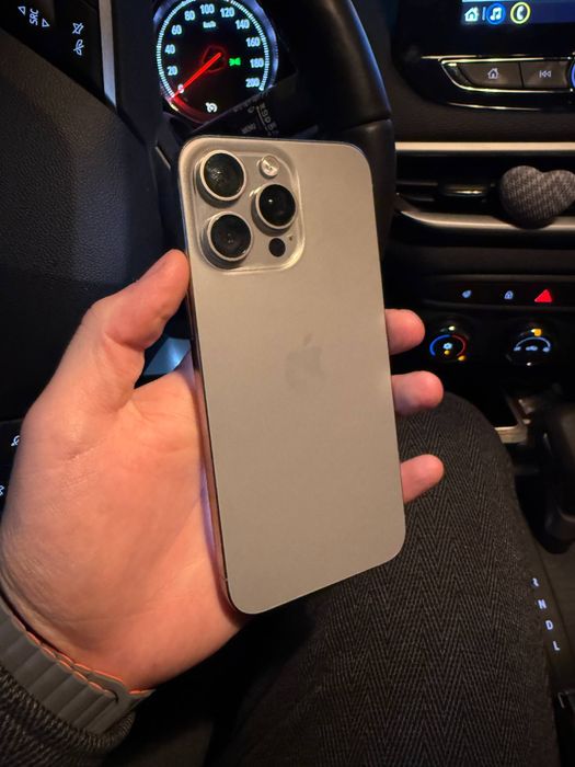 iPhone 15 pro max 256gb